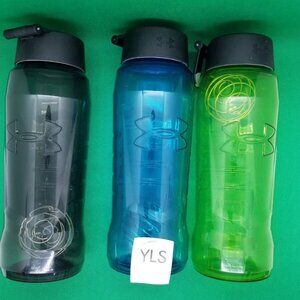 Share Under Armour Hydration Draft Bottle 32 oz With Screw Top Lid Royal Black&L